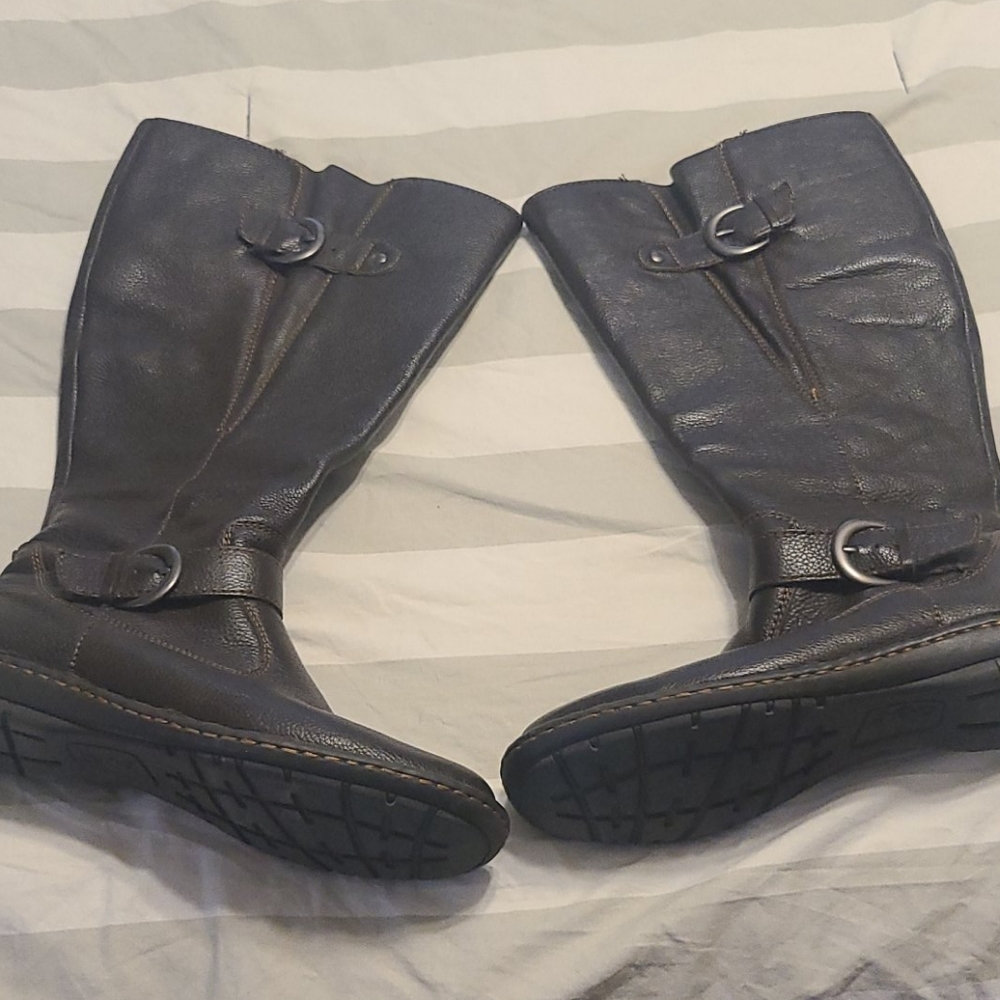 BORN CONCEPT B.O.C. LEATHER BOOTS SIZE 8